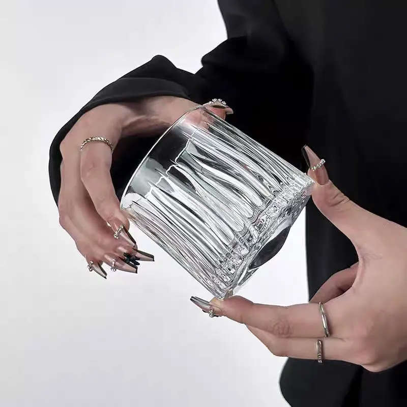 

Wine Glass 260ml/ 300ml Vertical Crystal Texture Glass Cup Transparent Simple Practical and Aesthetically Pleasing Birthday Gift