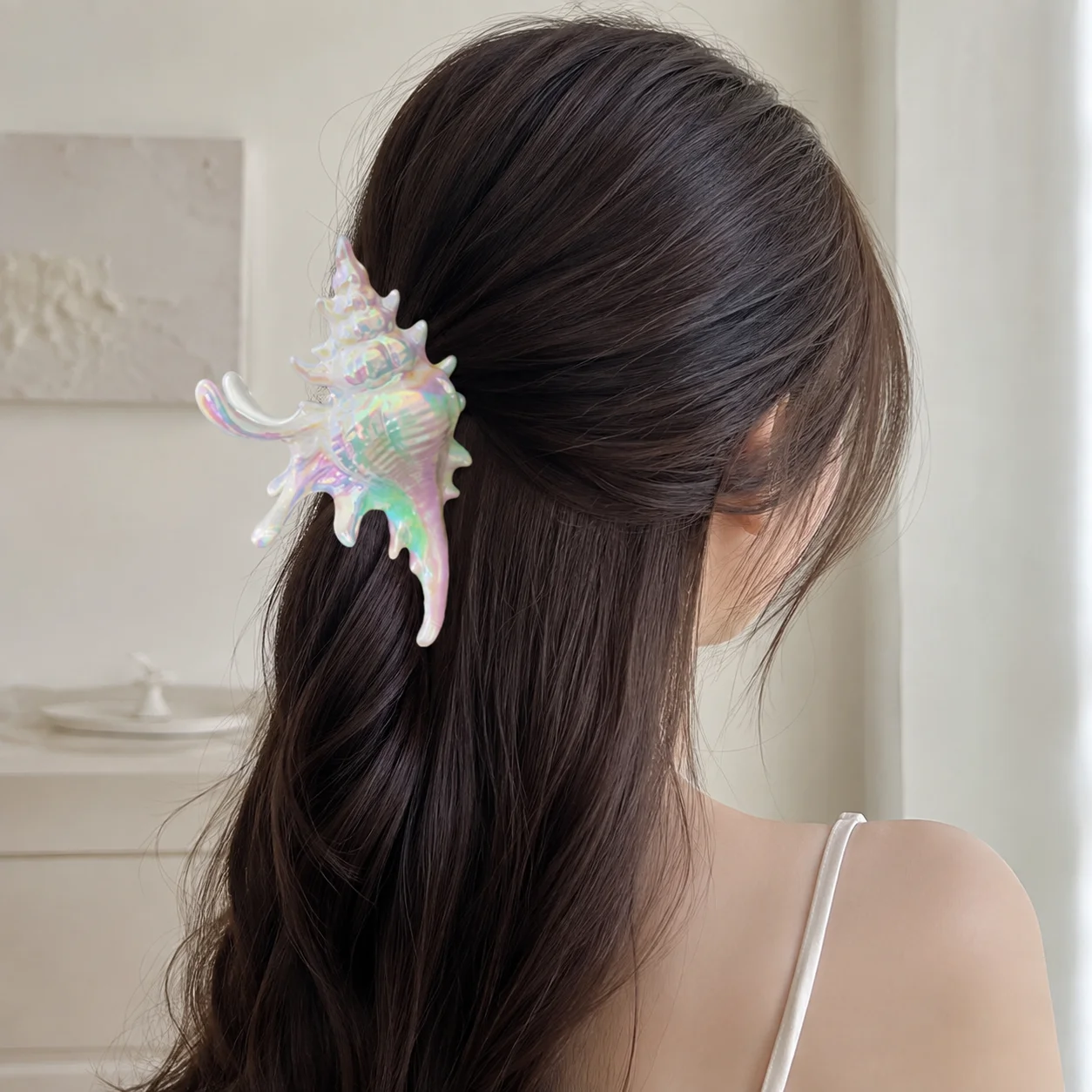 Conch Shell Hair Claw Clip for Women PC Electroplated Iridescent Mermaid Beach Large Non Slip Shark Clip Summer Hair Accessories