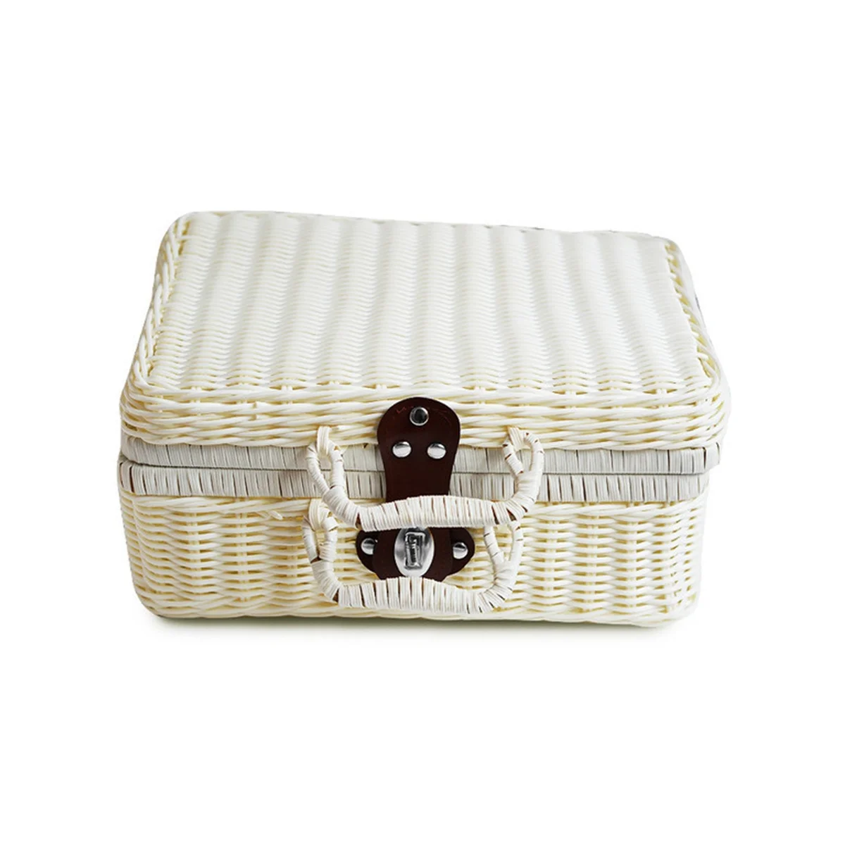 

Retro Imitation Rattan Picnic Basket Woven Suitcase Hand Woven Photography Props Storage White