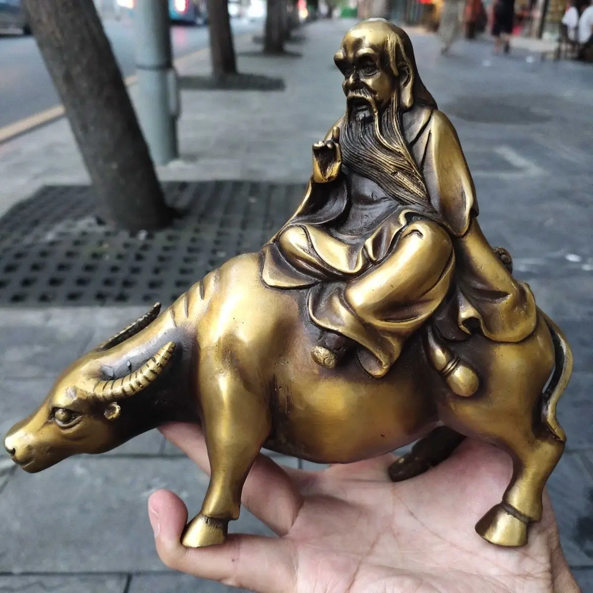 

Chinese Bronze Copper Feng Shui Wealth Lao-Tzu Lao Zi Ride Ox Bull Cattle Statue