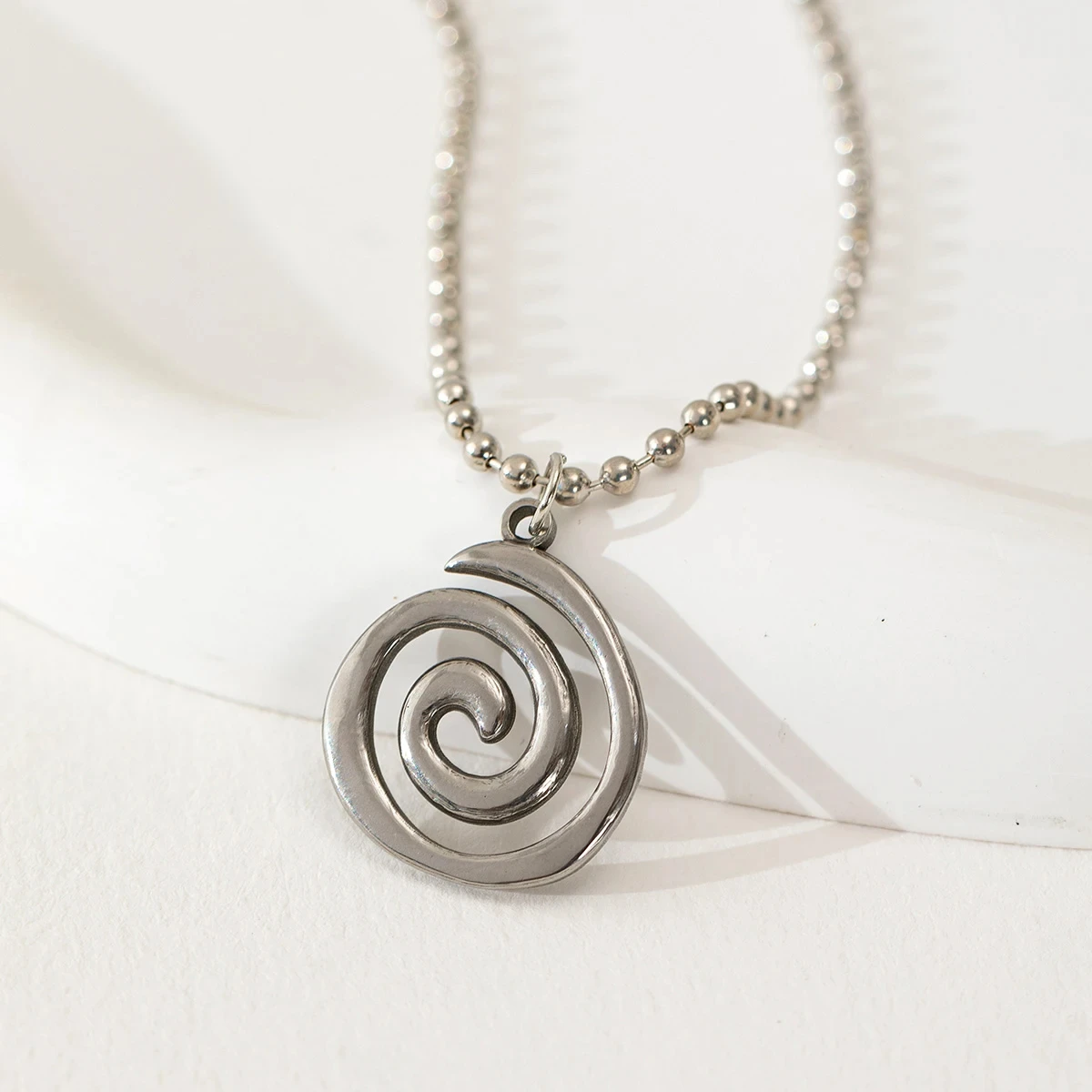 Y2K Stainless Steel Swirl Spiral Geometric Pendant Necklace Retro Goth Necklace Grunge Aesthetic Accessory