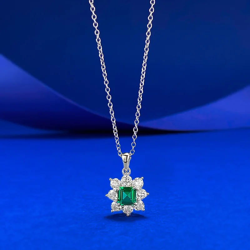 S925 Silver 5 * 5mm Pagoda Zircon Flower Necklace Pendant Commuter Versatile Women's Jewelry