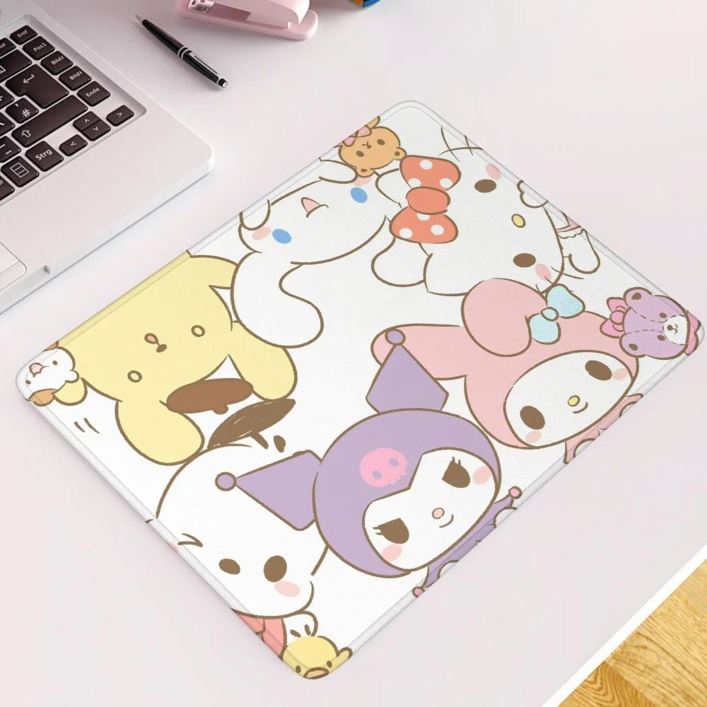 Kuromi Gaming Mouse Mat Small Pc Gamer Girl Desk Accessory Mousepad Company Keyboard Pad Computer Accessories Game Mats Anime