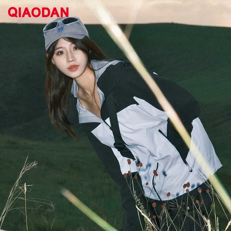 سترة QIAODAN Shanshen PRO ذات هيكل صلب للنساء 2025 معاطف تسلق الجبال الخارجية المقاومة للرياح والماء QXFCF2244017R #5