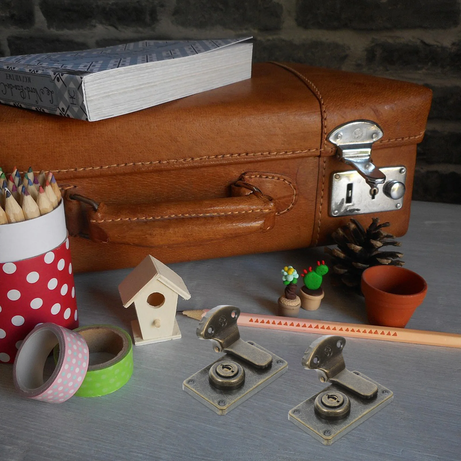 

2Pcs Style Suitcase Lock Set Vintage Decorative Hasp Latch Locks for Travel Trunks Boxes Secure Luggage Hardware