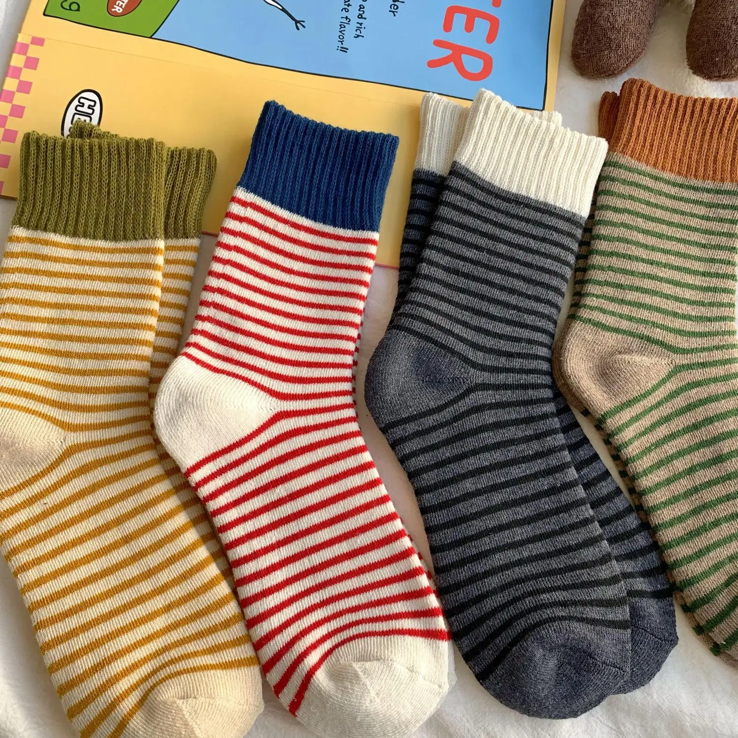 Women's Autumn Winter Socks Fashion Sock Solid Color Simple Vertical Stripe Thickened Warm Wool Hosiery Ribbed Striped Pile Sock
