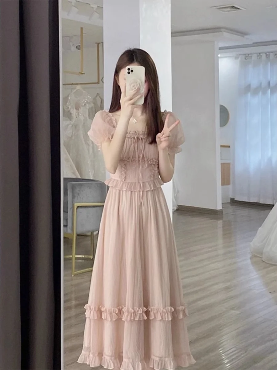 nouvelle-arrivee-robe-longue-en-chiffon-pour-femme-collection-Ete-2025-style-tea-break-magnifique-cintree-a-la-taille-tendance