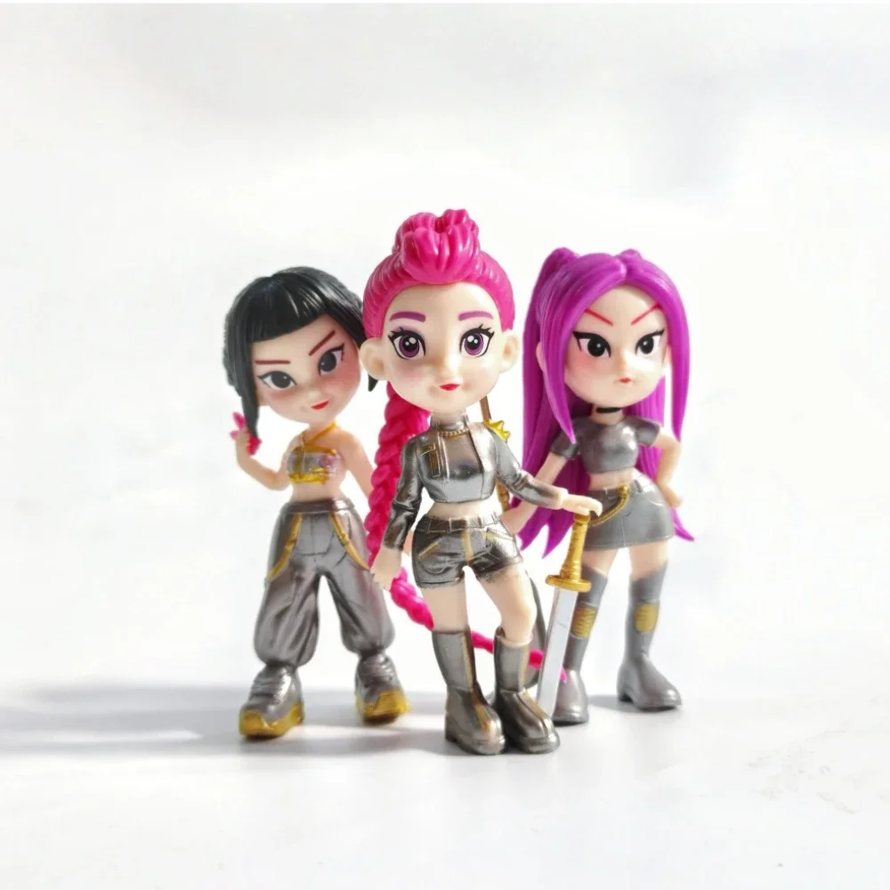 Kpop Girl Group Rumi Mira Zoey Anime Style Polyvinyl Figurines Desktop Trinkets Christmas New Year Gifts for Kids & Kpop Fans