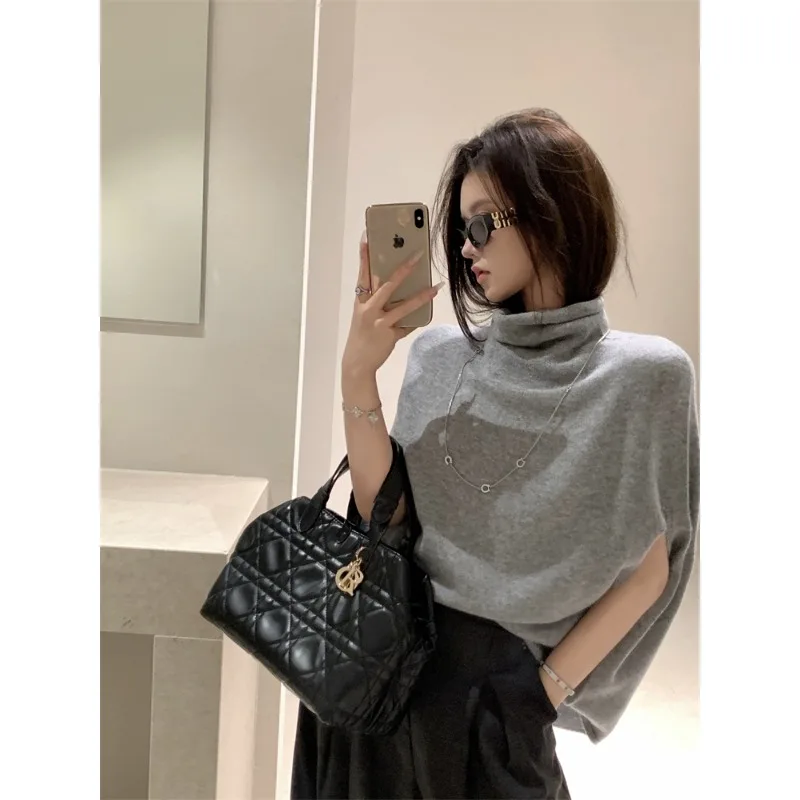 Early Autumn New Simple Elegant High-Grade Turtleneck Poncho Women Light Luxury Knitted Shawl Western Sle Unique Chic Top