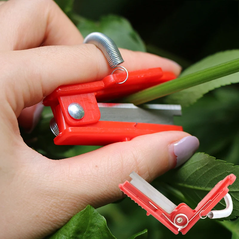 

Multifunction Thumb Knife Garden Pruner Vegetable Picking Device Safe Fruit Cutting Blade Tool Rings Finger Protector Catcher