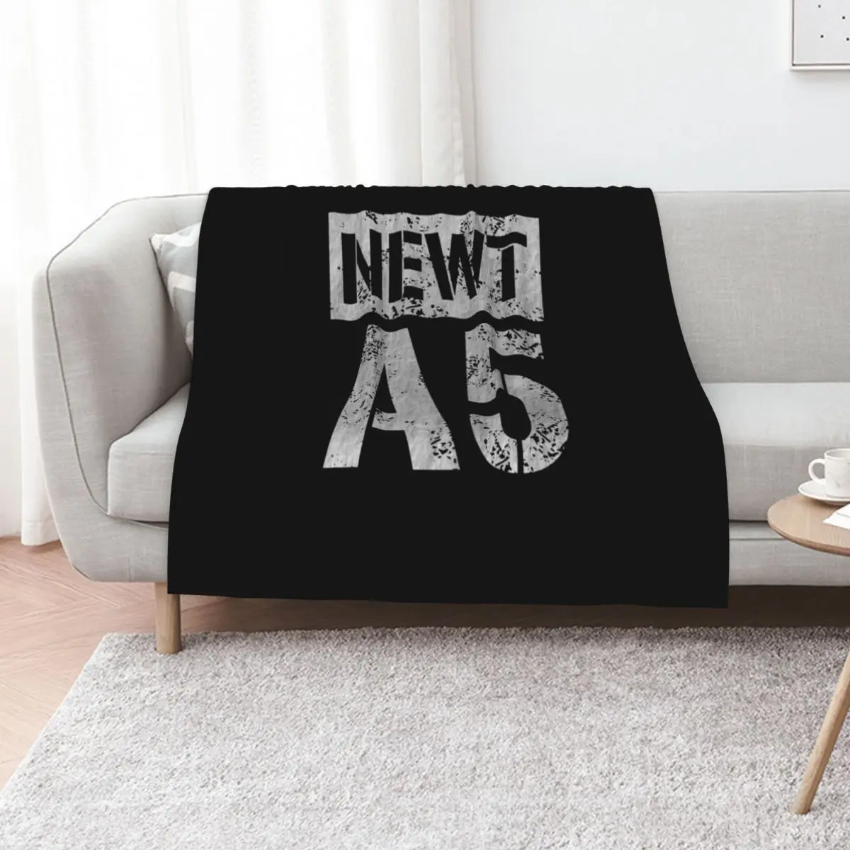 The Maze Runner Newt Glue 41 for Men Or Women Vintage Retro for Kids Best Trending Throw Blanket wednesday Beach Blankets