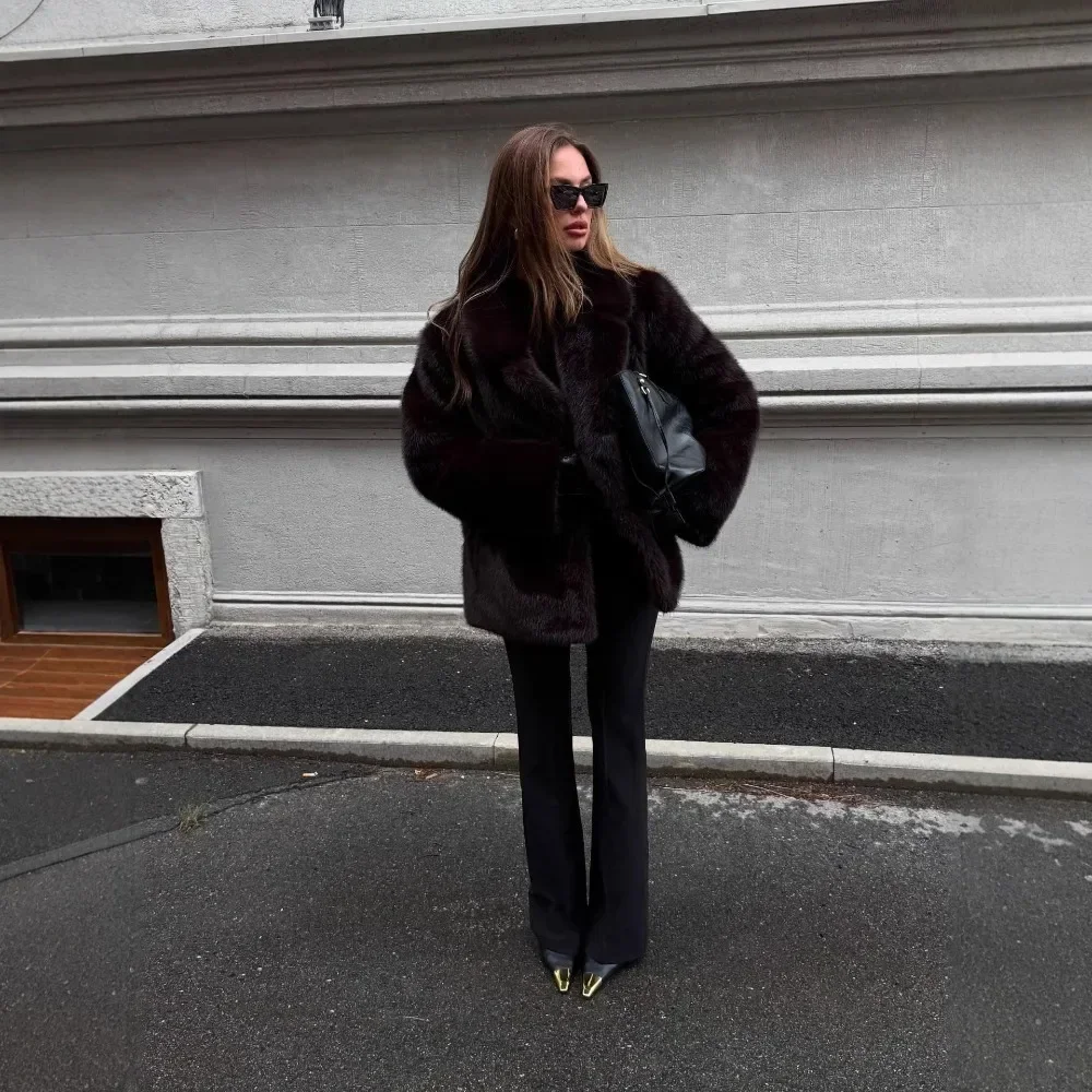 Women Notched Lapel Faux Fur Coat Fluffy Plush Warm Overcoat Fashion Outerwear Wholesale Ladies Elegant Winter