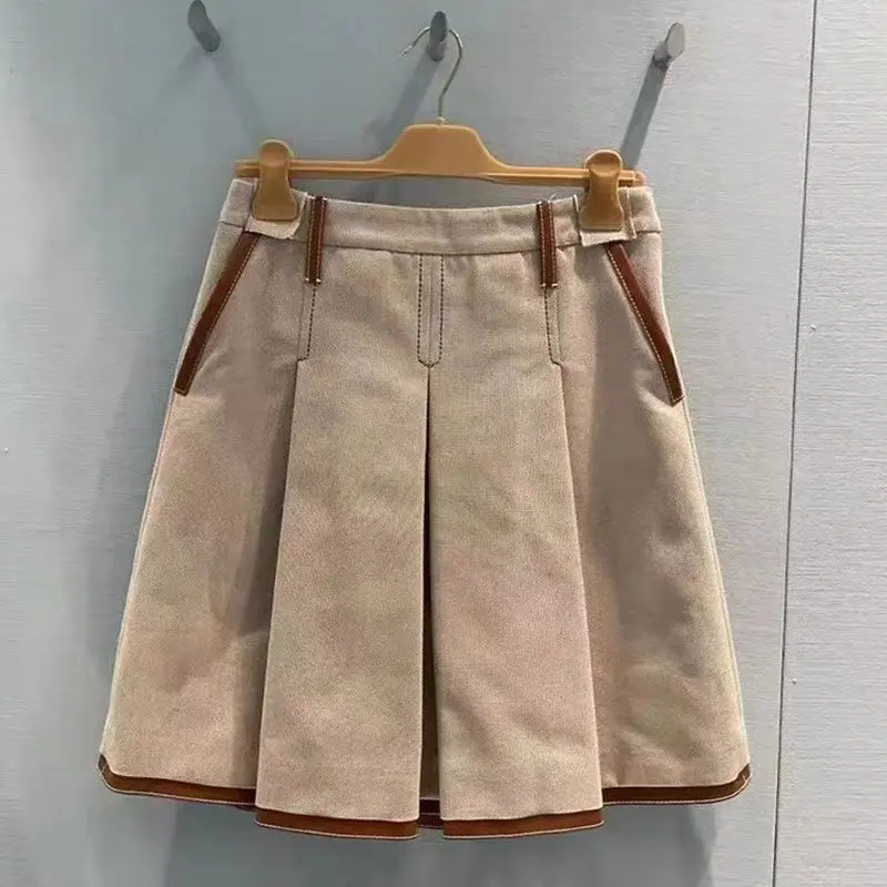 Shpmishal Korean Fashion Summer Leather Buckle Design with A Strapless Top and Pleated Skirt Two-piece Set Female Clothing