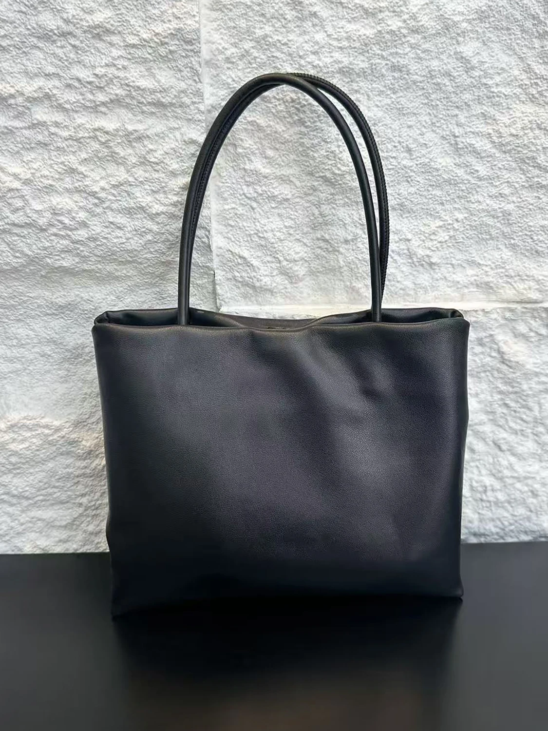 Top Layer Sheepskin Small Square Handbag Shoulder Tote Women's 2026 New Spring Summer Simple Mobile Phone Bag