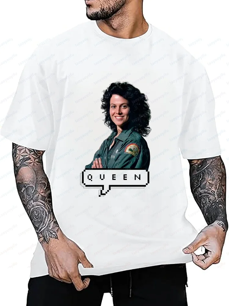 Ellen Ripley - Printed Top Featuring A Trendy Original Streetwear Design Suitable for Both Men and Women in A Large Size T-shirt