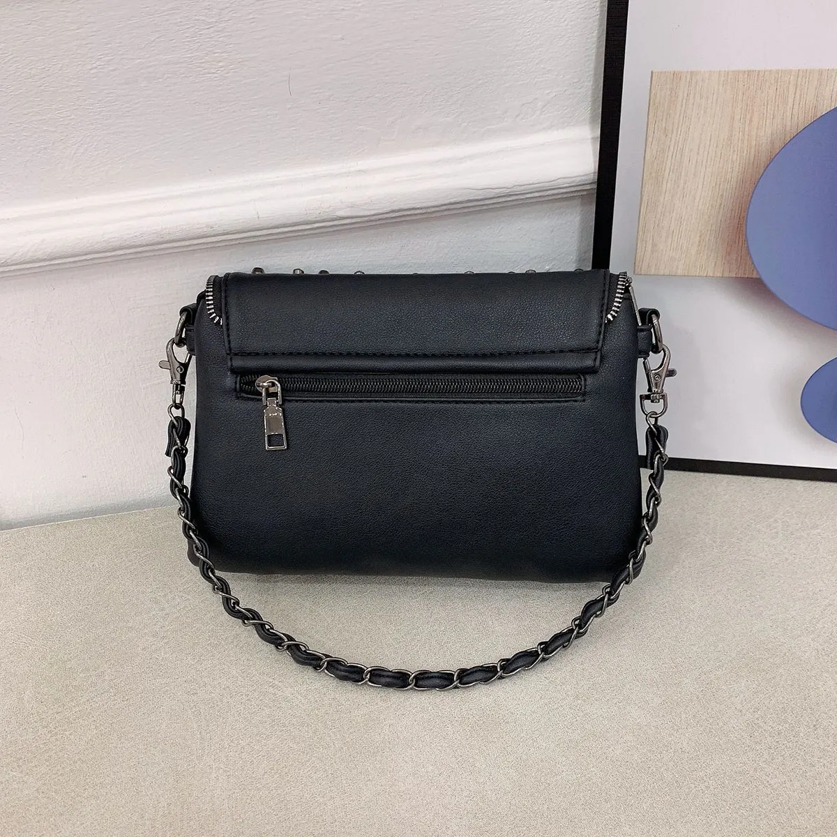 Umhängetasche im europäischen und amerikanischen Retro-Stil, neues Modell mit Totenkopf-Nietenverzierung, Reißverschluss, kleine quadratische Tasche – Detail 6