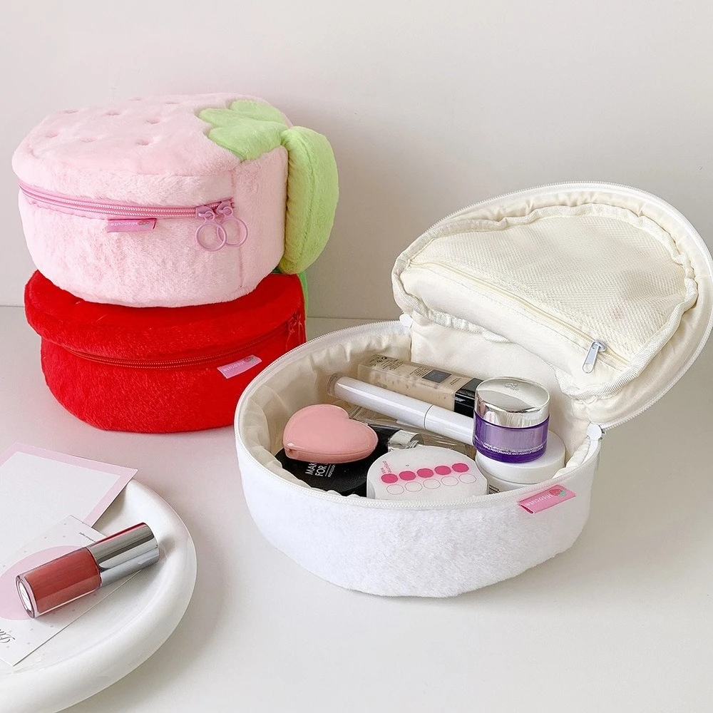 Sweet Cute Strawberry Zipper Plush Makeup Bag Fashion Girl Portable Large Capacity Travel Storage Lipstick bag Student Pen Bag
