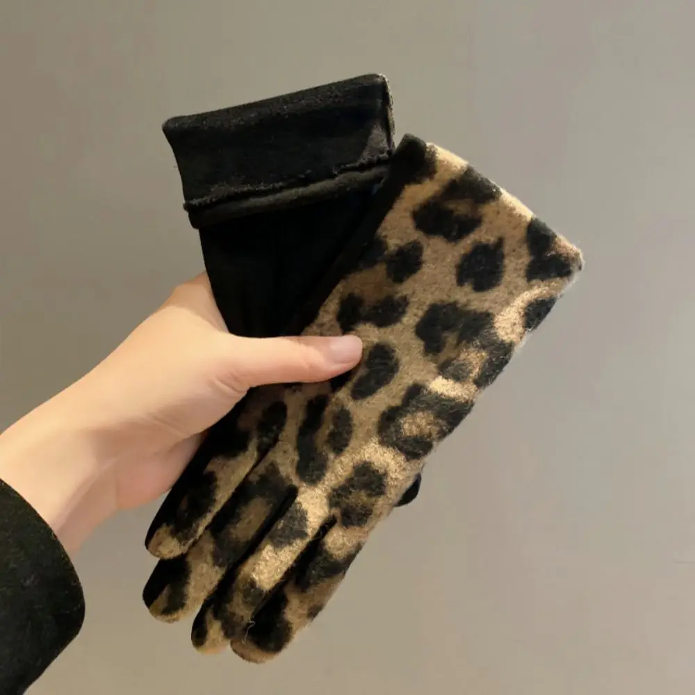 Fashion Cashmere Leopard-print Gloves Keep Warm Touch Screen Ladies Driving Gloves Cold-proof Windproof Mittens Winter Cycling