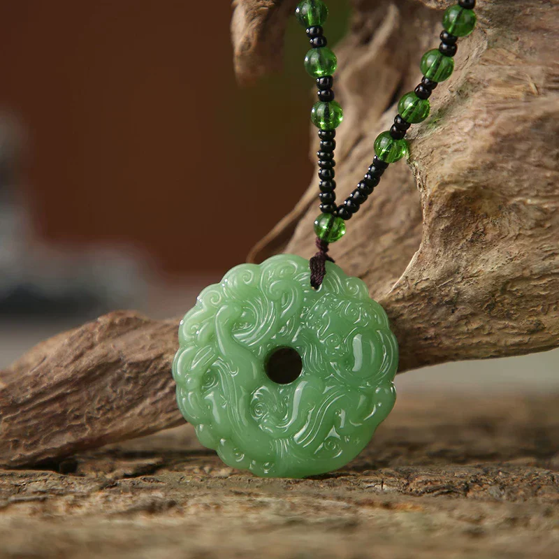 Fashion Green Jade Hand-Carved Dragon Hollow Jade Pendant Necklace Multicolor Chinese Amulet Women Mans Lucky Jewelry Gift
