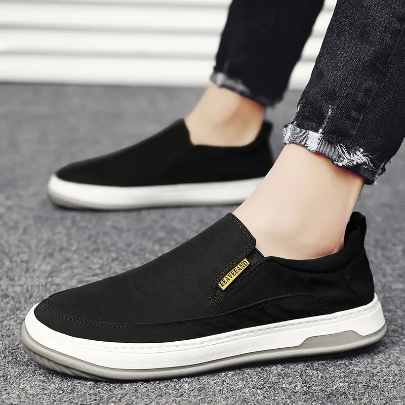 

Men's Slip-On Canvas Shoes Breathable Leisure Sneakers Comfortable Autumn Sports Trainers Plimsolls Male Comfy Loafers