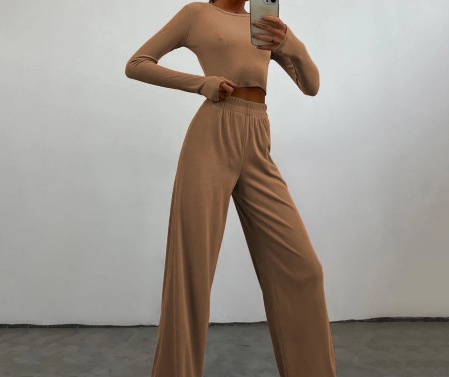 

2025 New Women's Long Sleeve Fashion Casual Set, Pit Strip Pants Two Piece Set