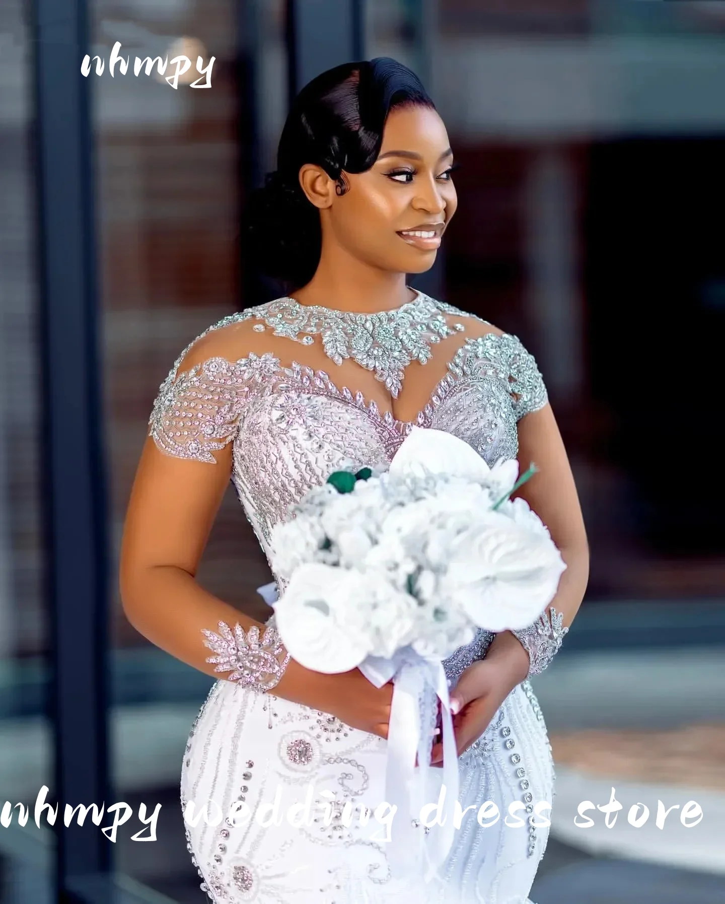 Nymphe Maßgeschneidertes Meerjungfrau-Hochzeitskleid mit langen Ärmeln für die Braut, Hochzeit, Organza, abgestufte Kristalle, Perlen, afrikanisches Aso Ebi-Brautkleid