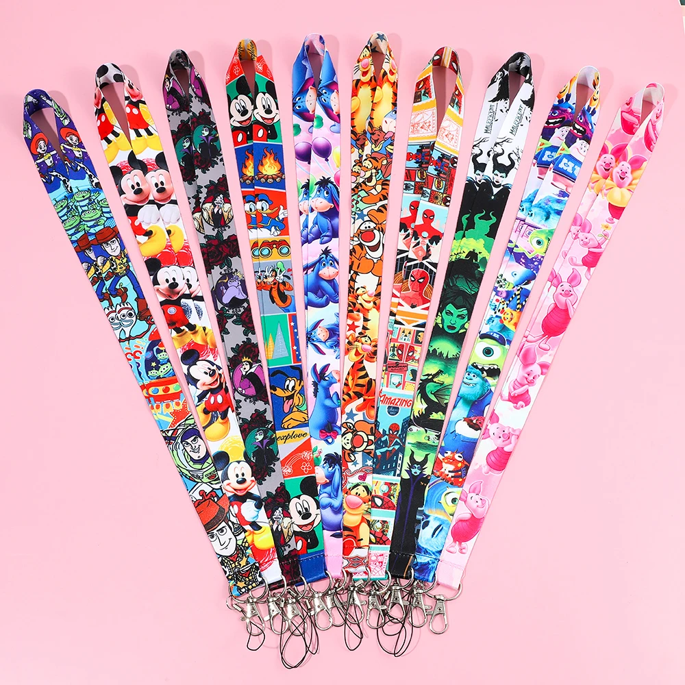 Collezione di cordini Disney da 10 pezzi! Con vari modelli di personaggi classici, colorati. Elegante per i fan.