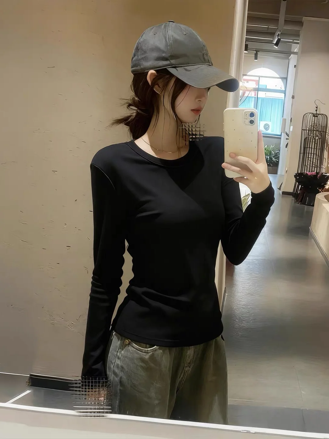 Women's Long Sleeve round Neck Base Shirt 95 Cotton plus Size Slim Fit Inner Wear  Color T-Shirt Shoulder Appropriate Top