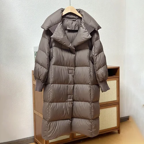 أسفل المعاطف