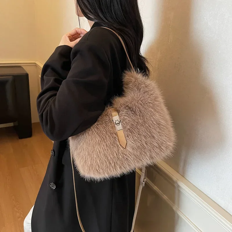 Stylish Fluffy Shoulder Bag Simple Texture and Large Capacity Crossbody Bag Phone Soft Fur Macaron Color Storage Bag  New Design
