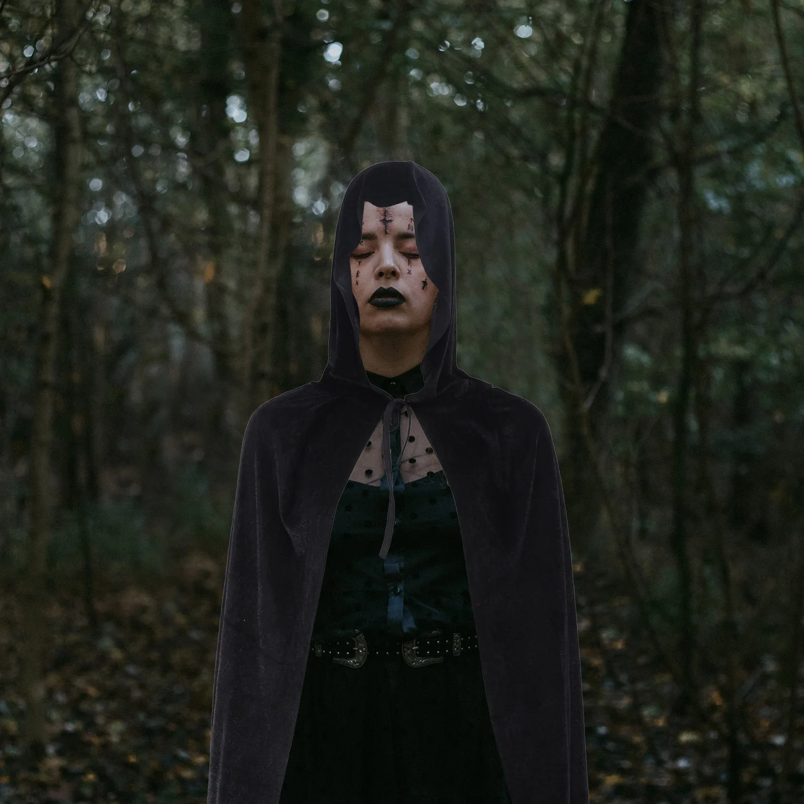 

With Hood Long Gothic Knight Cape Cape For Halloween Cosplay Witch Knight Wizard Costume Unisex Gothic Robe