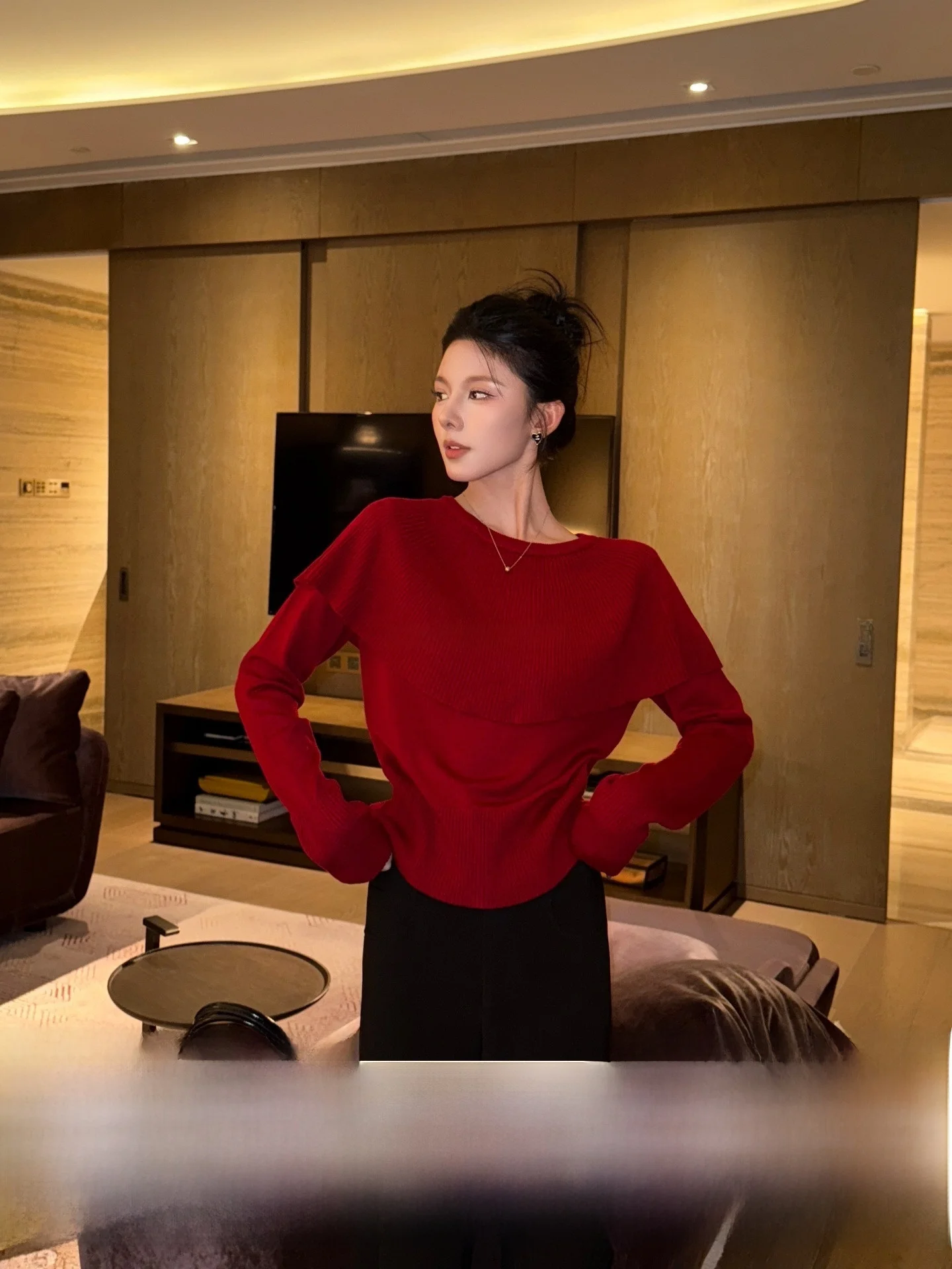 

Шерстяной свитер с эффектом похудения, искусственный двухсекционный свитер для женщин, осень-зима, красный цвет, французский Sle, моющийся ...