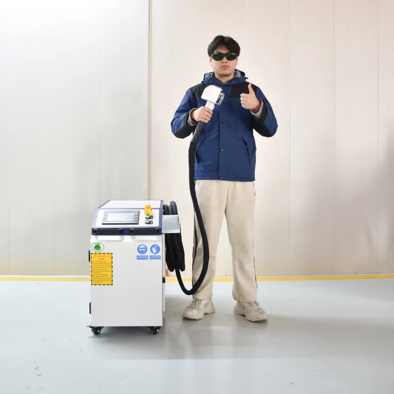 Preço baixo Máquina de limpeza a laser de pulso portátil, 300w 500w, pintura, remoção de ferrugem para metal, madeira, remoção de camada de oxidação