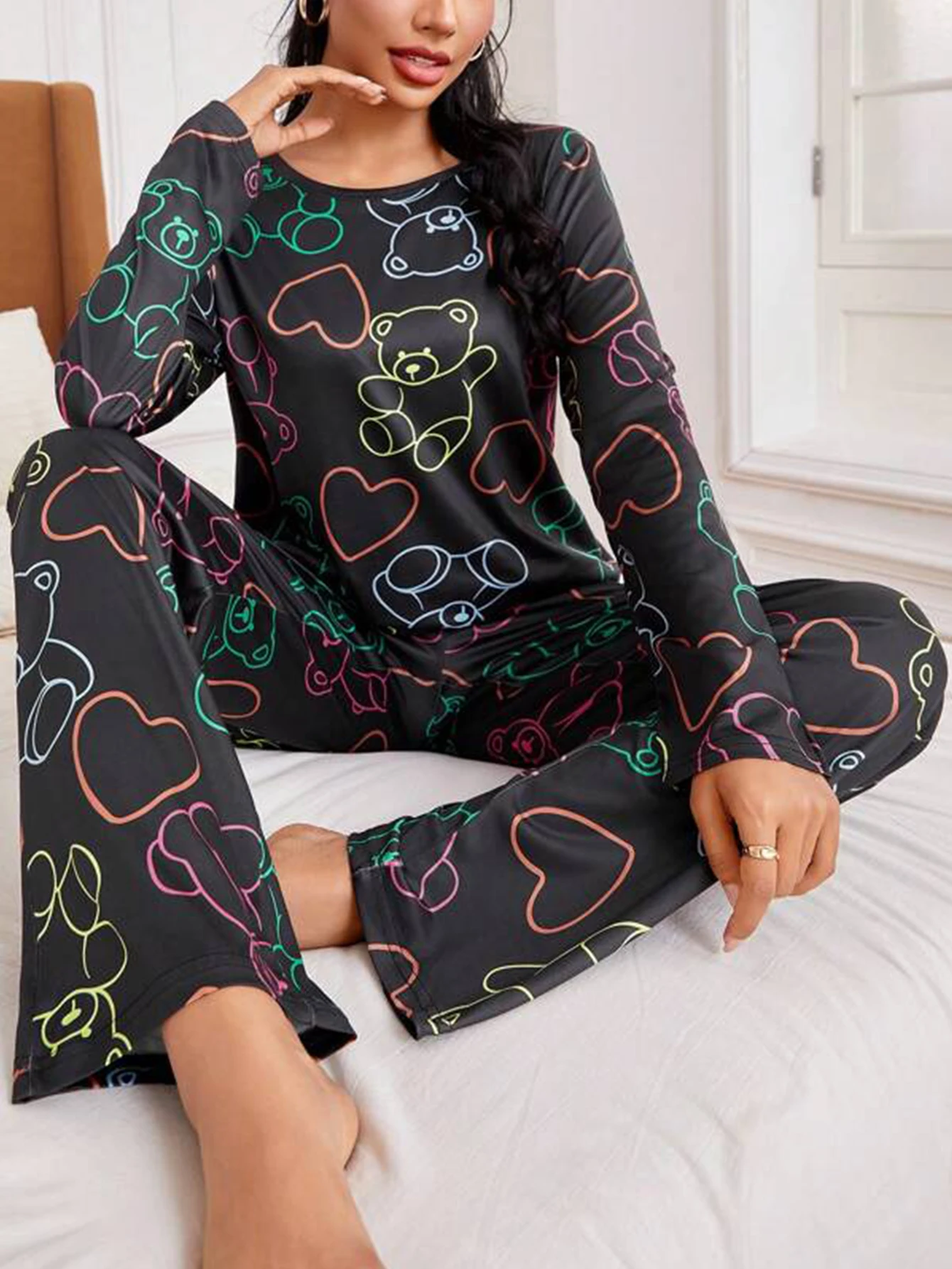 Casual Heart & Bear Print Pajamas Set Long Sleeve Crew Neck Top & Pants Women\'s Sleepwear Loungewear