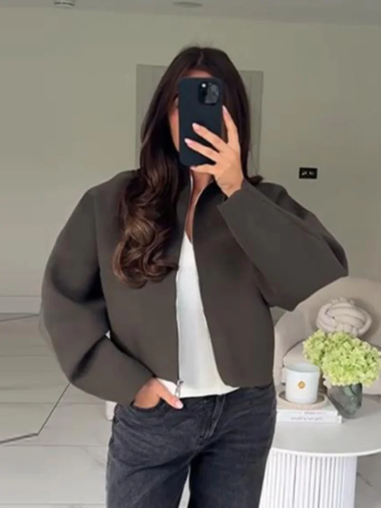Women Casual Knitted Coat Solid Stand Collar Full Sleeve Zipper Loose Cropped Coats 2026 Female Daily Commute Fashion Outerwear