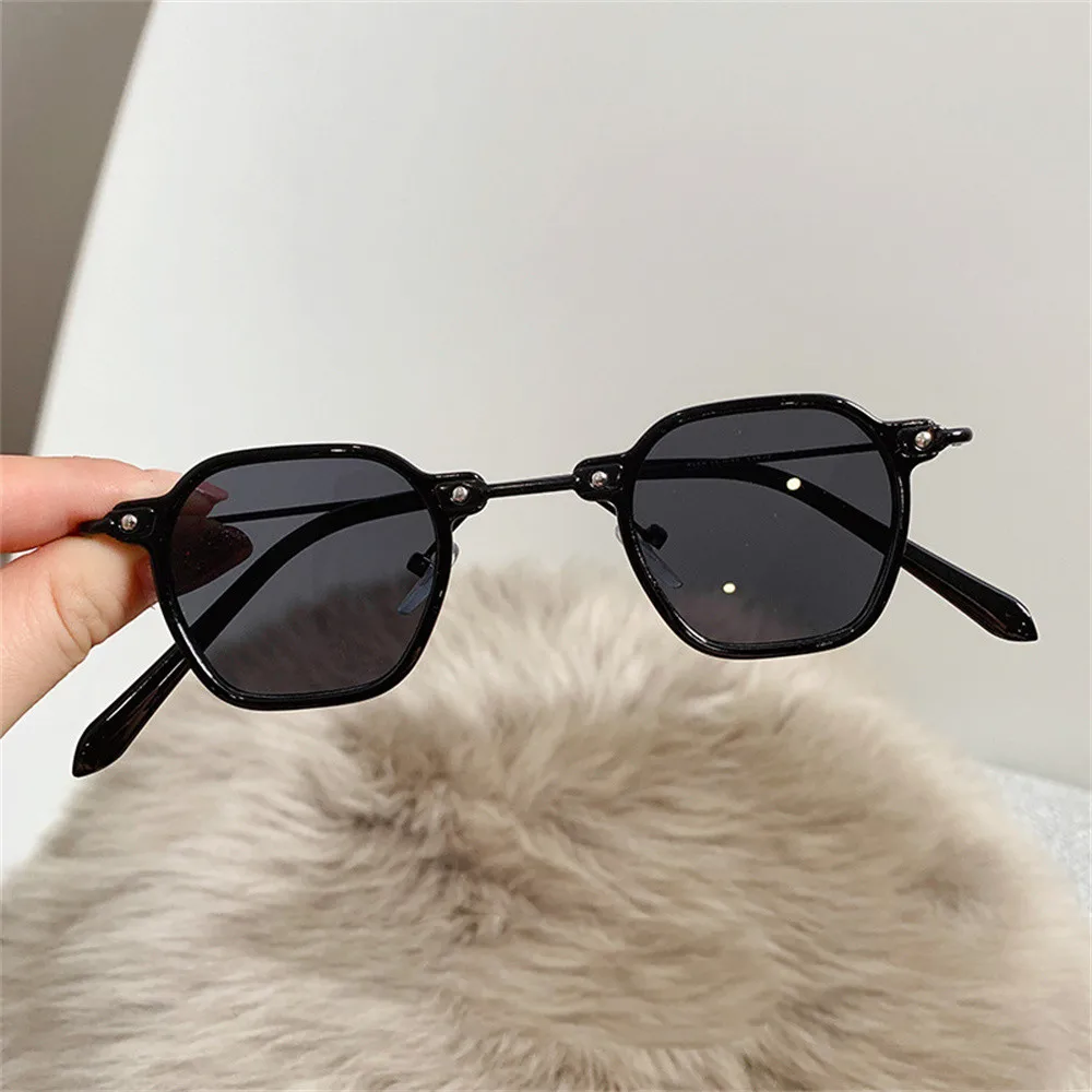 New Unisex Rectangle Vintage Sunglasses Metal Literary  Classic Streetwear Eyeglasses Lady Cat Eye Casual Goggles