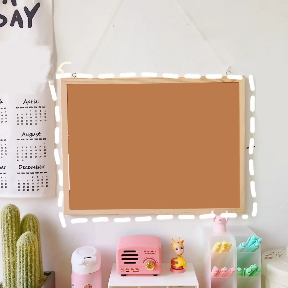 Softwood Message Board Light Brown Creative Design Chalkboard Bulletin Pin Board for Home Office Restaurant Classroom