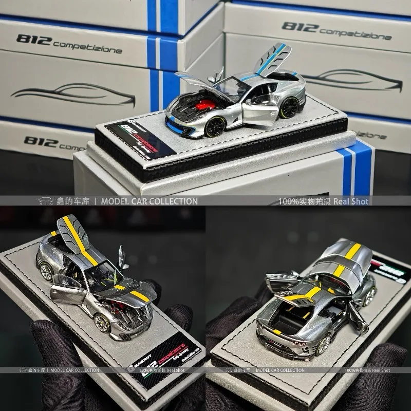 In stock 1:64 812C fully open alloy miniature replica vehicle model, boy's toy gift, room collection decorative item