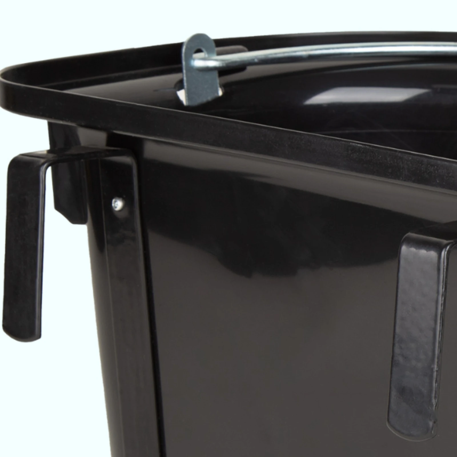 Stable Feed Feeding Container Long-Lasting Stall Feed Feeding Container Livestock Container Compact Impact Resistant