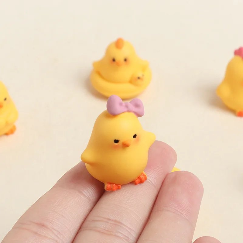 6Pcs Cute Resin Mini Chick Figures Kawaii Tiny Chicken Set Micro Baby Chicks Figurines for DIY Fairy Garden Aquarium Decor