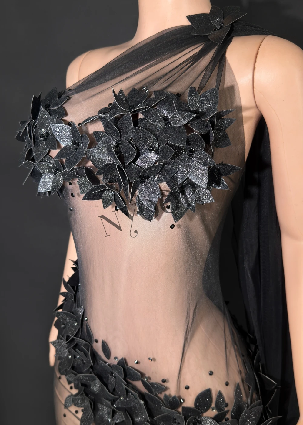 فستان طويل مثير بذيل شفاف للنساء أنيق لحفلات الزفاف والسهرات وحفلات التخرج وأعياد الميلاد فستان التصوير الفوتوغرافي ملابس المسرح للمغني