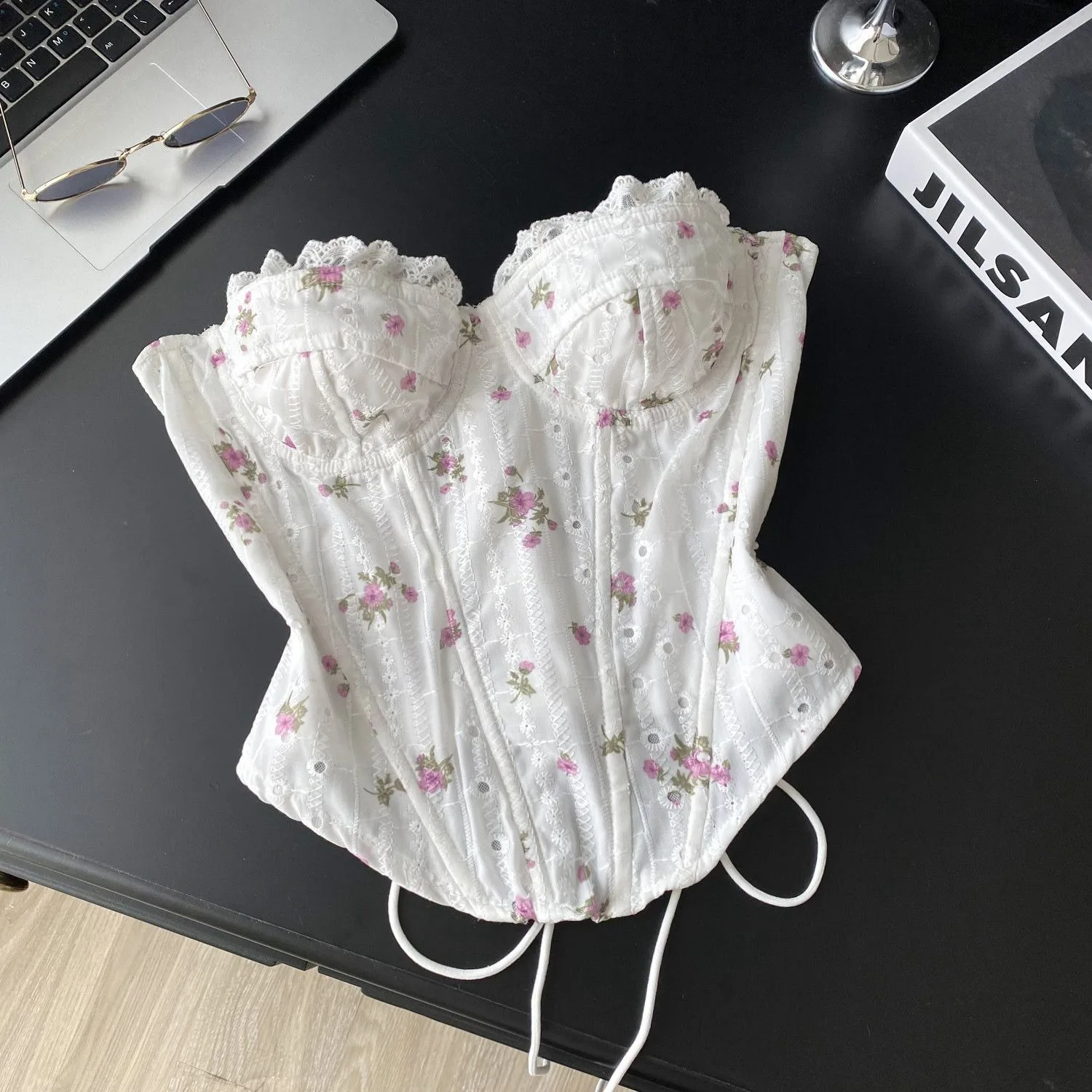 Women Floral Lace Corset Tube Top Sweet Off Shoulder Bustier Crop Top Back Tie Slim Fitting Y2K Camisole