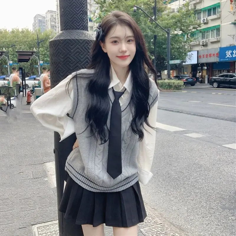 Autumn New Japan Women Fashion Korea School Jk Uniform College Style Vest V-neck Knitted Vest shirt+pleated Skirt Jk Uniform Set