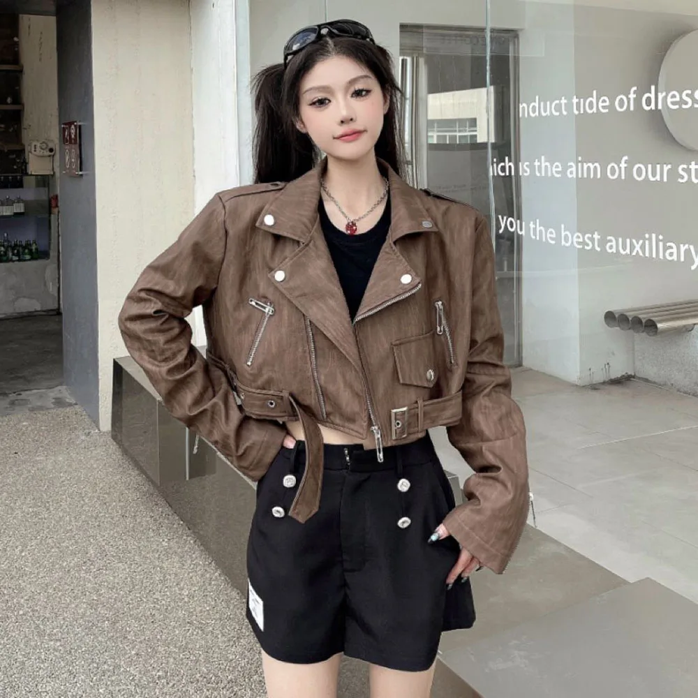 Jaket kulit Khaki Punk wanita, mantel kulit Retro ritsleting tidak beraturan pengendara sepeda motor PU kasual gaya Korea jalanan tinggi dipotong