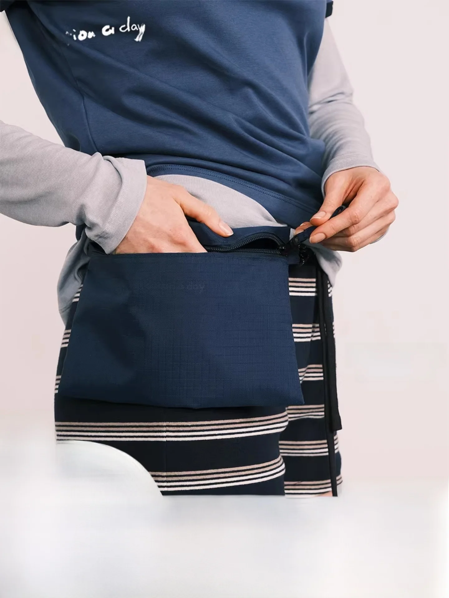 aaad-versatile-handbag-pure-color-crossbody-bag-for-daily-commuting-travel-lightweight-portable-shoulder-bag-by-an-action-a-day