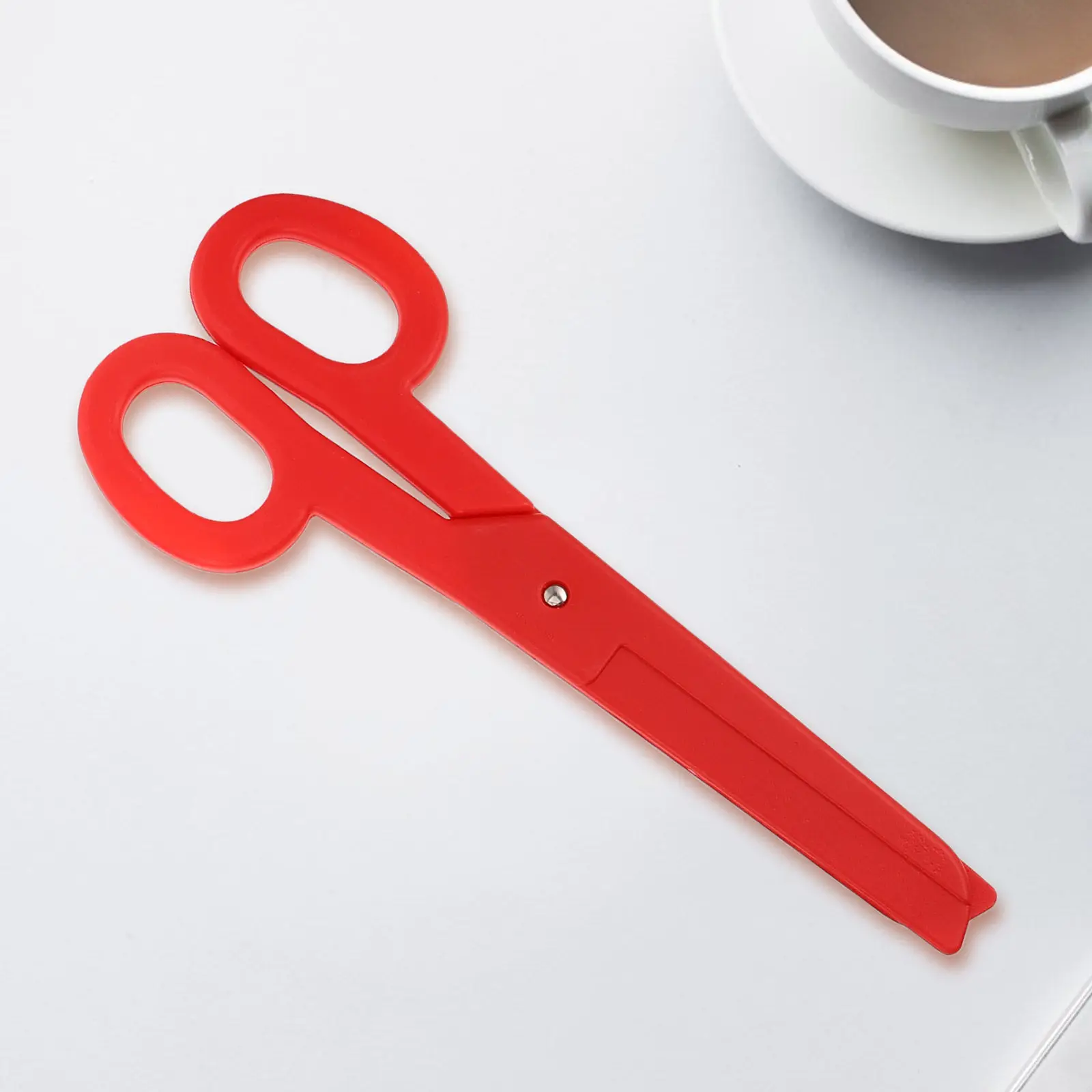 

4Pcs Exaggerated Shape Plastic Scissors for Creative Play - Lightweight Giant Scissor Prop for Cosplay Parties and Performance