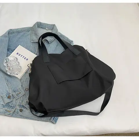 Sanrio Hello Kitty Svart Axelväska Y2K Söt Hopfällbar Stor Resväska San Liou Casual Handväska Tecknad Bärbar Mångsidig Handväska 8 best sales svart Hello Kitty-väska - №5