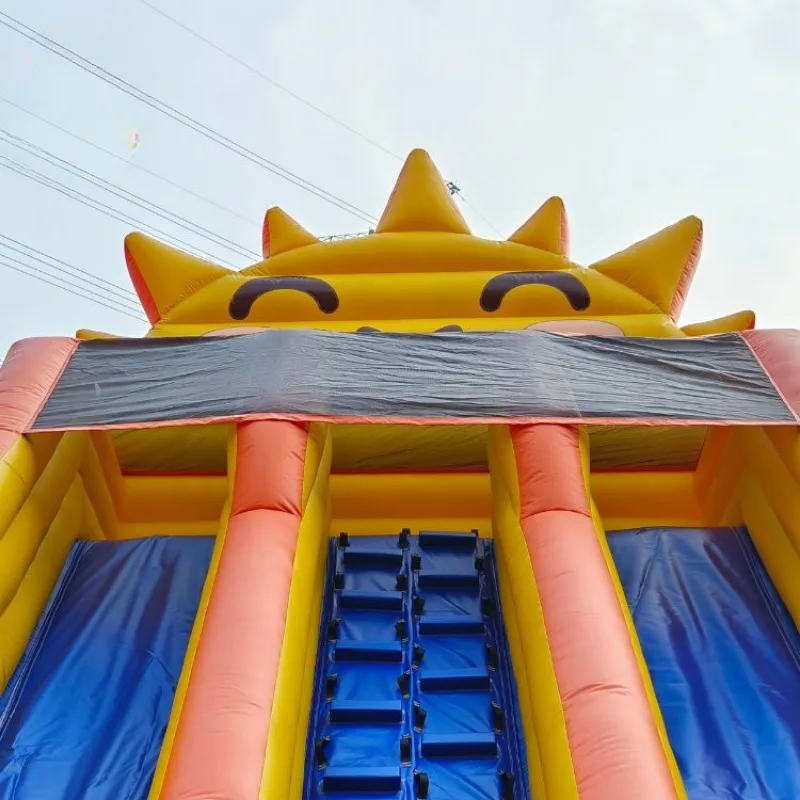 Toboggan gonflable géant