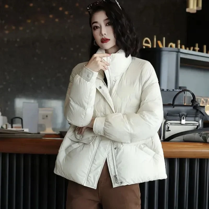 

2025 женская пуховая хлопковая куртка с воротником-стойкой, зимняя женская повседневная хлопковая стеганая куртка, корейские женские модные парки с длинными рукавами, топы