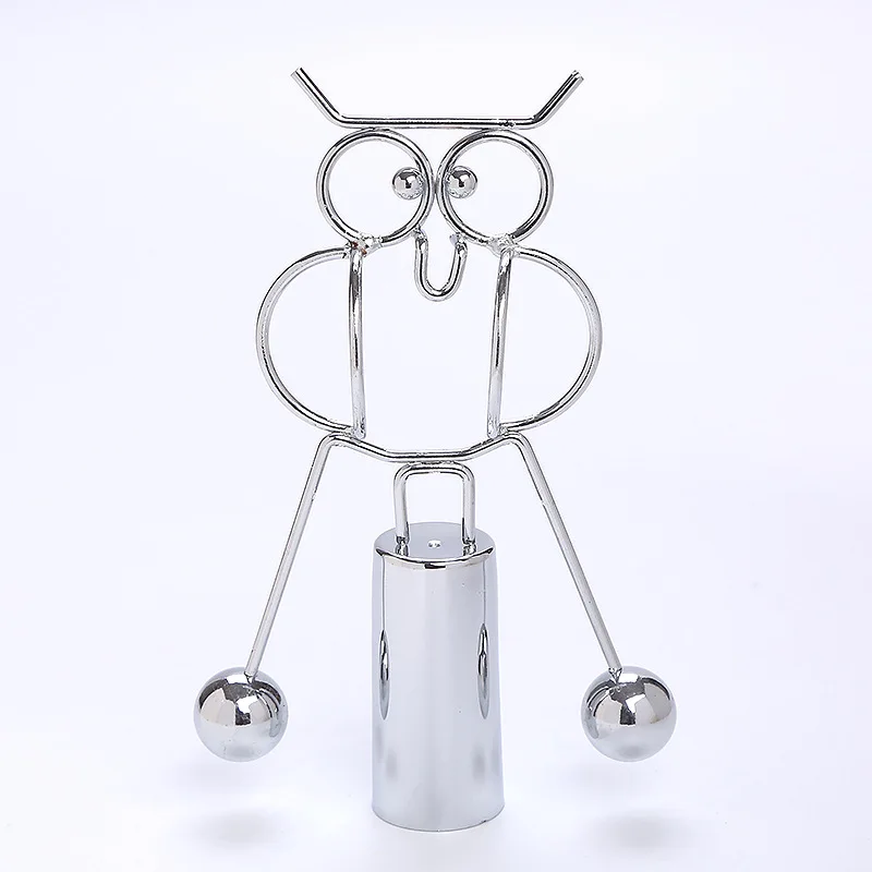 Creative Newton Pendulum Ball Men Iron Man Cradle Balance Crafts Tumbler Kids Desk Toy Metal Home Decoration Accessories